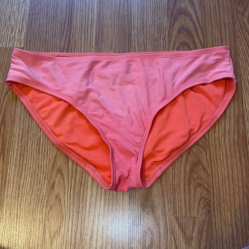 Pink/coral colored Swimsuit bottoms